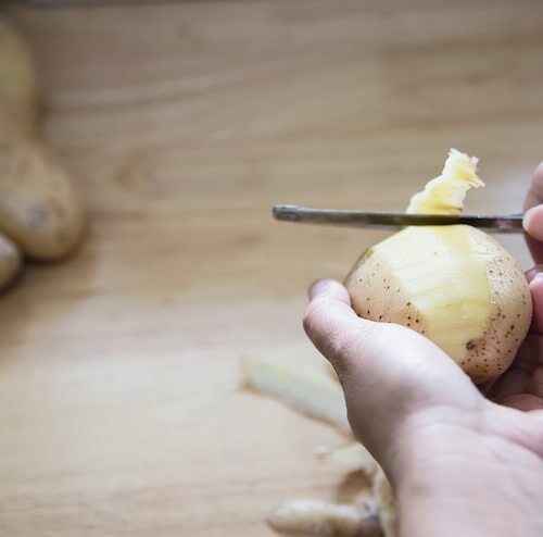 Co się stanie jak zjem surowego ziemniaka?