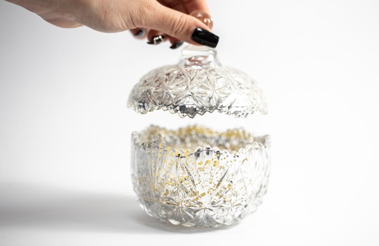 Jak Domowym Sposobem Wyczyścić Srebro?