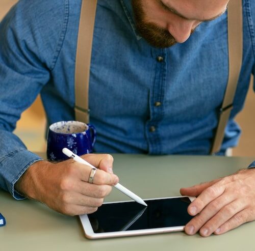 Jak sprawdzić rok produkcji iPhone?