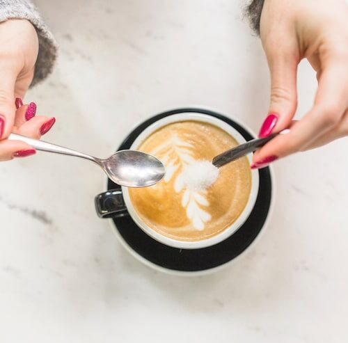 Flat white jak zrobić