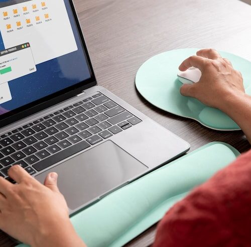 Jak wylogować się z konta Microsoft na komputerze Windows 10?