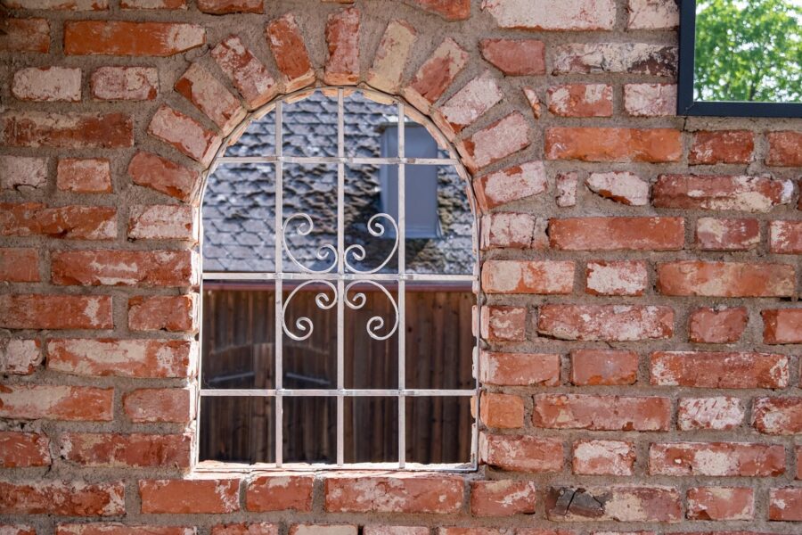 Czym ocieplić wilgotne ściany?